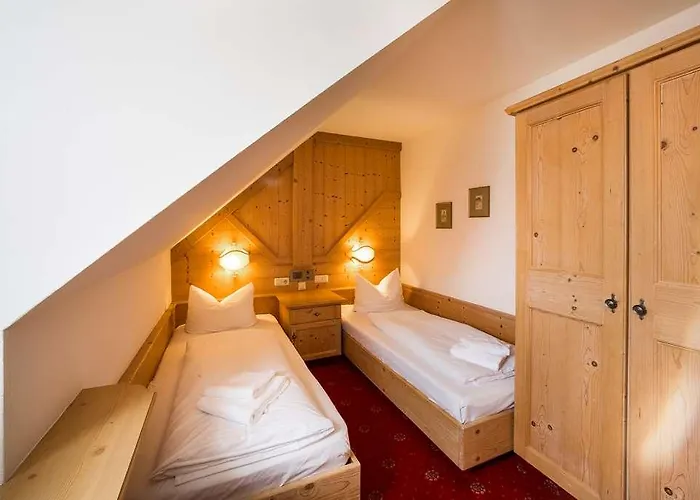 Hoelzer Braeu 3* Ebersberg