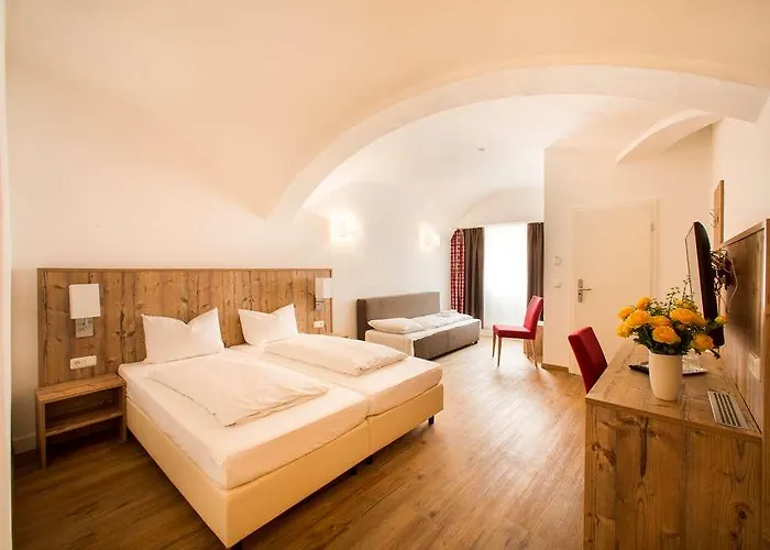 Hotel Hoelzer Braeu 3*